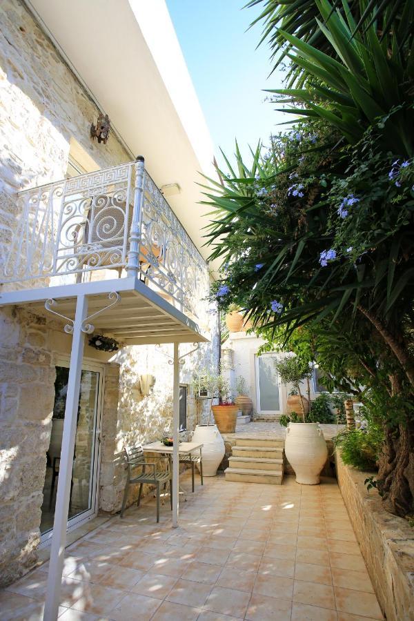 Villa Oasis Kamilari Exterior photo