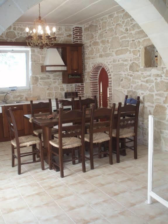 Villa Oasis Kamilari Exterior photo